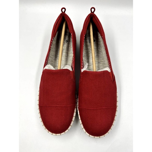 Clarks Shoes - Cloudsteppers by Clarks Women's Size 10 Red Rouge Slip-on Sneaker Shoes NEW